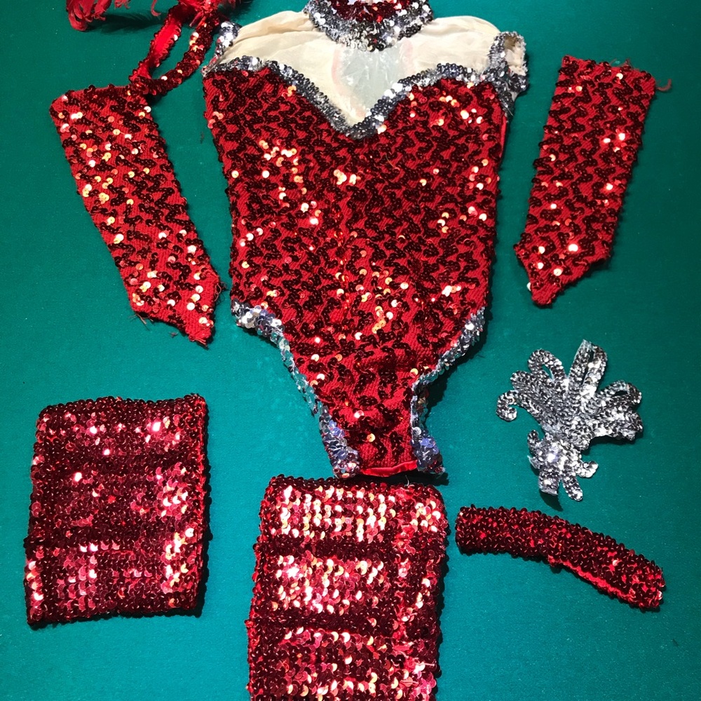 Juniors-Girls Size 10-14 Body Suit And Accessories